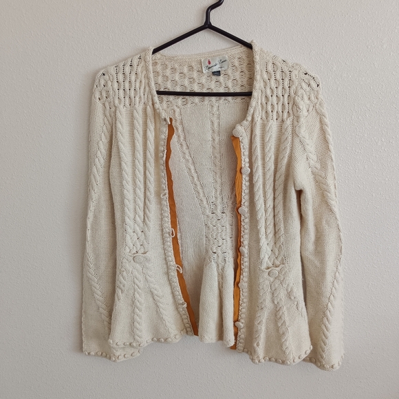 Vintage Flared White Cable Knit Cardigan - Picture 2 of 6